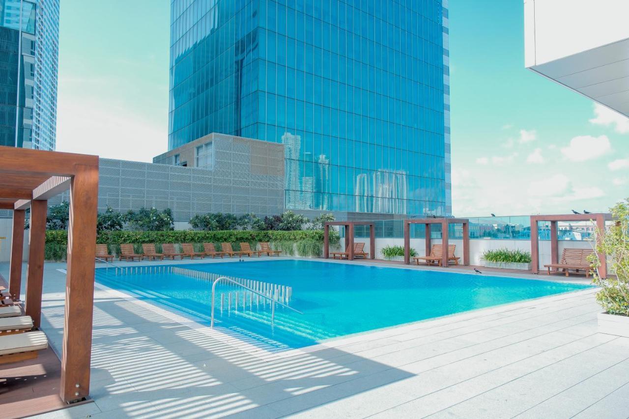 Brand New Water Front Luxury Cinnamon Suites Apartment In Heart Of Colombo City Exteriér fotografie